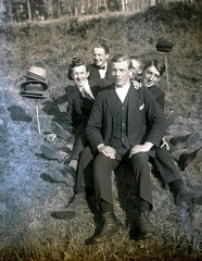 Haglund Axel med kamrater